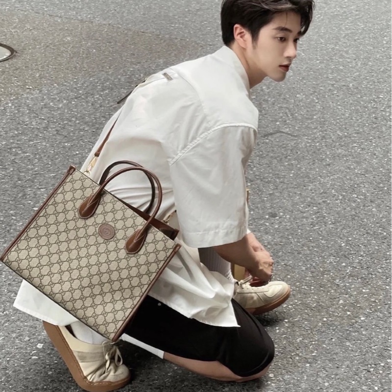 GUCCI古馳 老花Logo互扣式雙G徽標 帆布拼皮 托特包 小號 男女可背-1