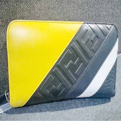 Fendi 男女可用長夾全配近全新