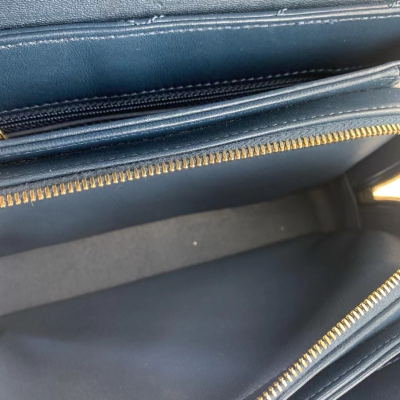 Chanel 香奈兒V 紋海軍藍翻蓋斜挎包-8