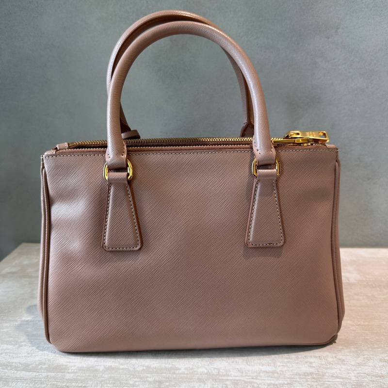 Prada Galleria Saffiano 雙拉鏈 小號 粉膚色 送Prada 紫色長夾-1