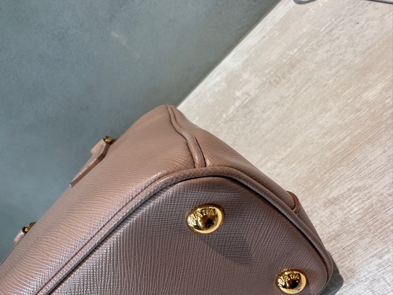 Prada Galleria Saffiano 雙拉鏈 小號 粉膚色 送Prada 紫色長夾-6