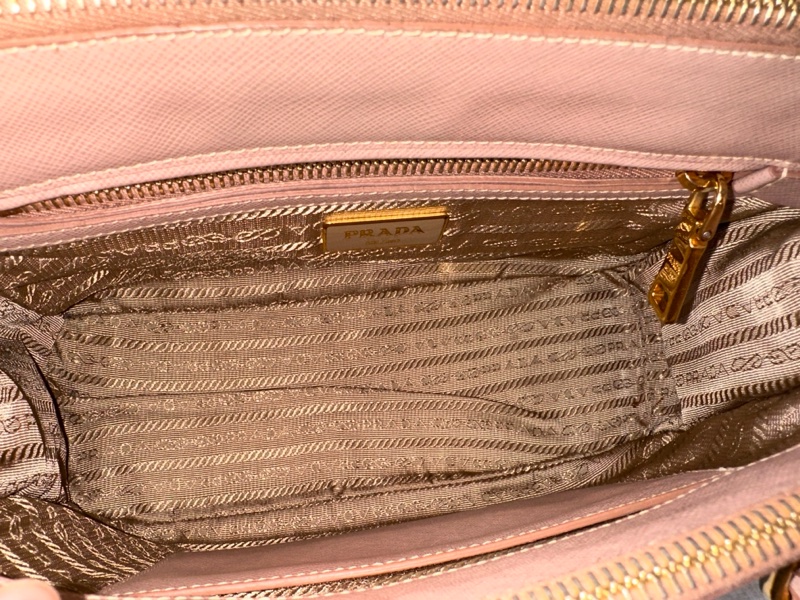 Prada Galleria Saffiano 雙拉鏈 小號 粉膚色 送Prada 紫色長夾-11