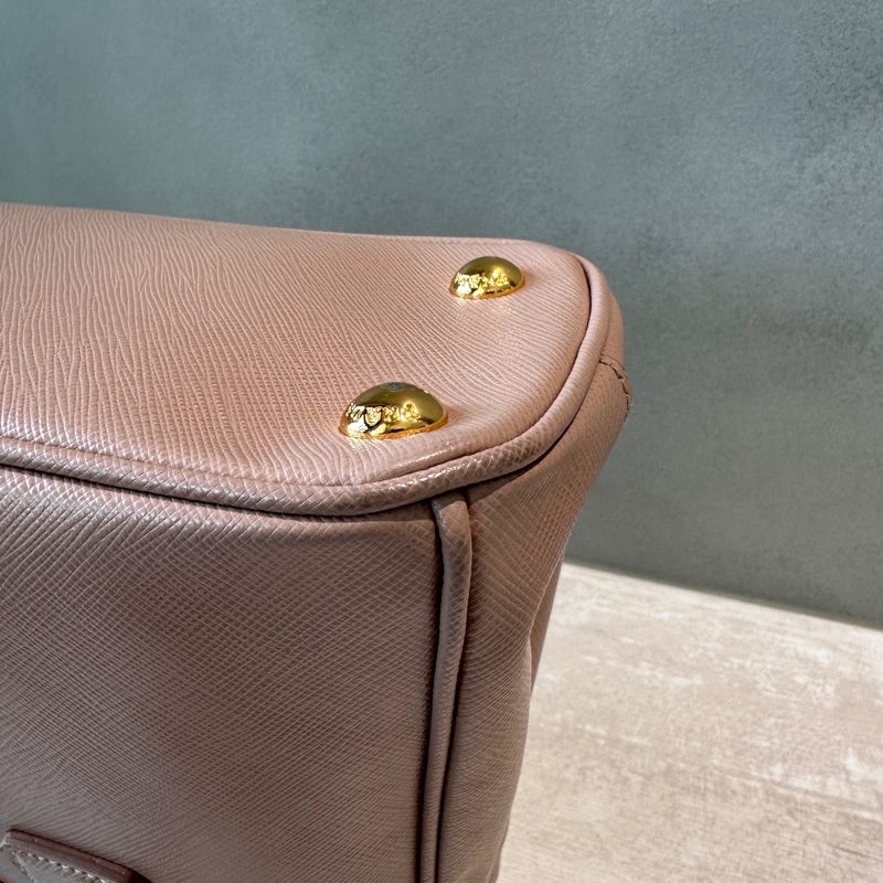 Prada Galleria Saffiano 雙拉鏈 小號 粉膚色 送Prada 紫色長夾-15