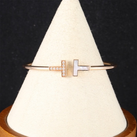 TIFFANY&CO(蒂芙尼) Tiffany T 線圈手鐲 中號 珍珠母貝 半鑽 鑽石/18K玫瑰金/白貝母