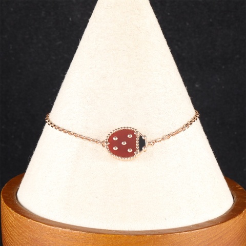 VAN CLEEF&ARPELS(梵克雅寶) Lucky Spring 手鏈 閉合翅膀的瓢蟲 18K玫瑰金/紅玉髓/縞瑪瑙 S-M碼 玫瑰金