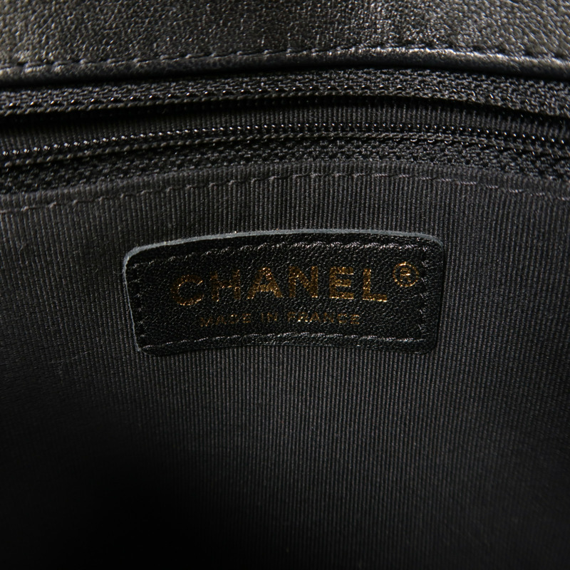 CHANEL 羊皮皮革Medallion Flap金扣鏈帶肩背袋-5
