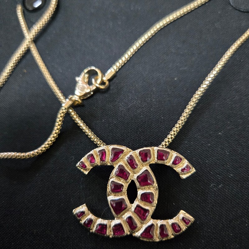 香奈兒短鏈。近全新-2