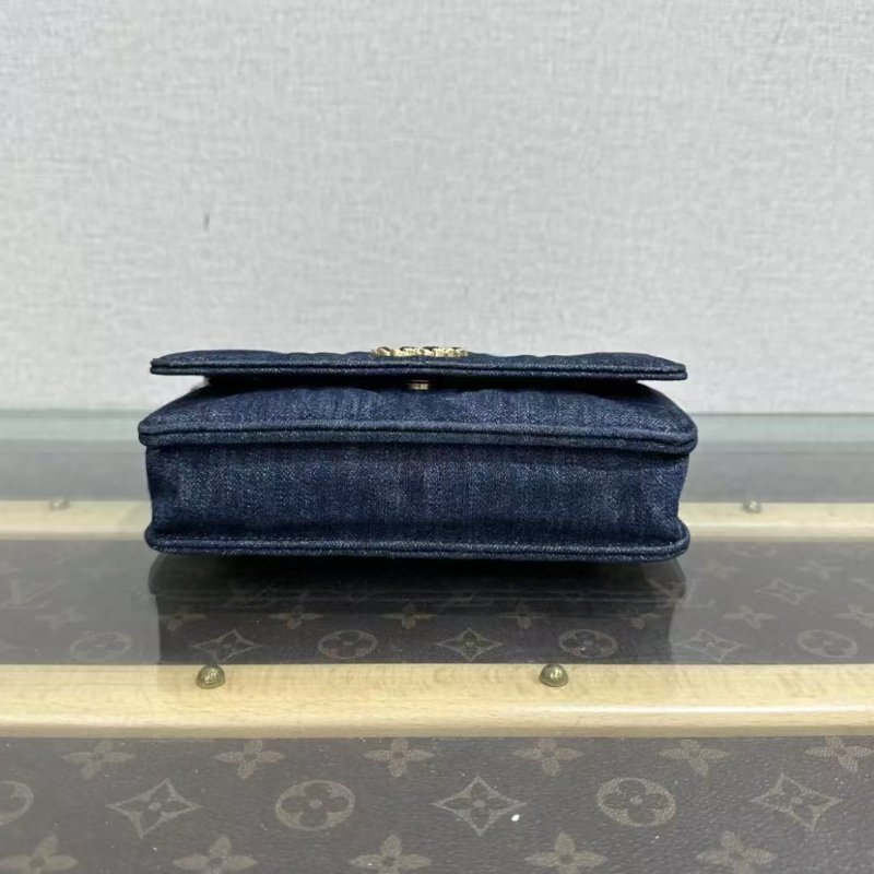 ✨CHANEL 23C19bag牛仔woc手提斜背包19*12*4 98新配件:塵袋購證-5