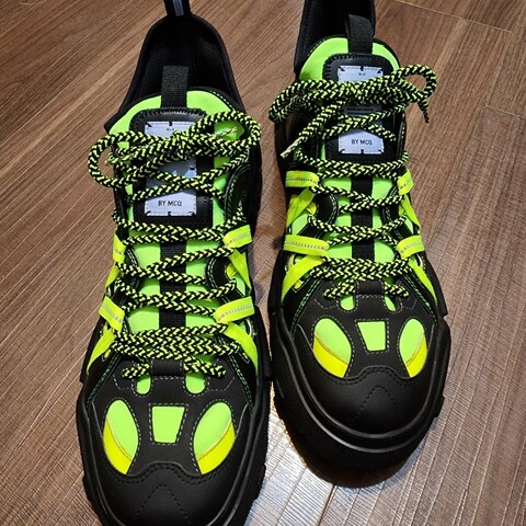 McQ Orbyt Descender 休閒鞋