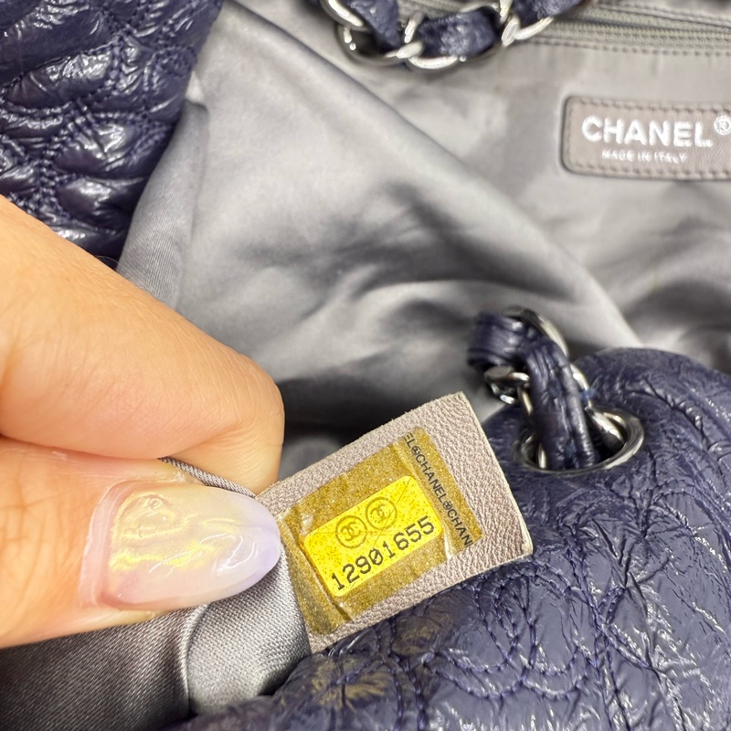 95成新 Chanel 香奈兒 山茶花水晶油蠟皮 超美 狀態很好 南瓜包-4