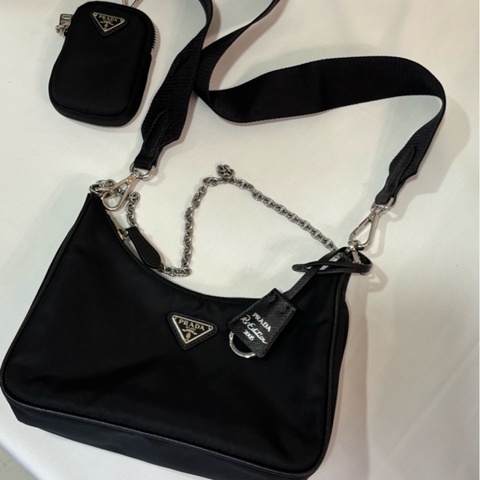 極新！Prada 三合一