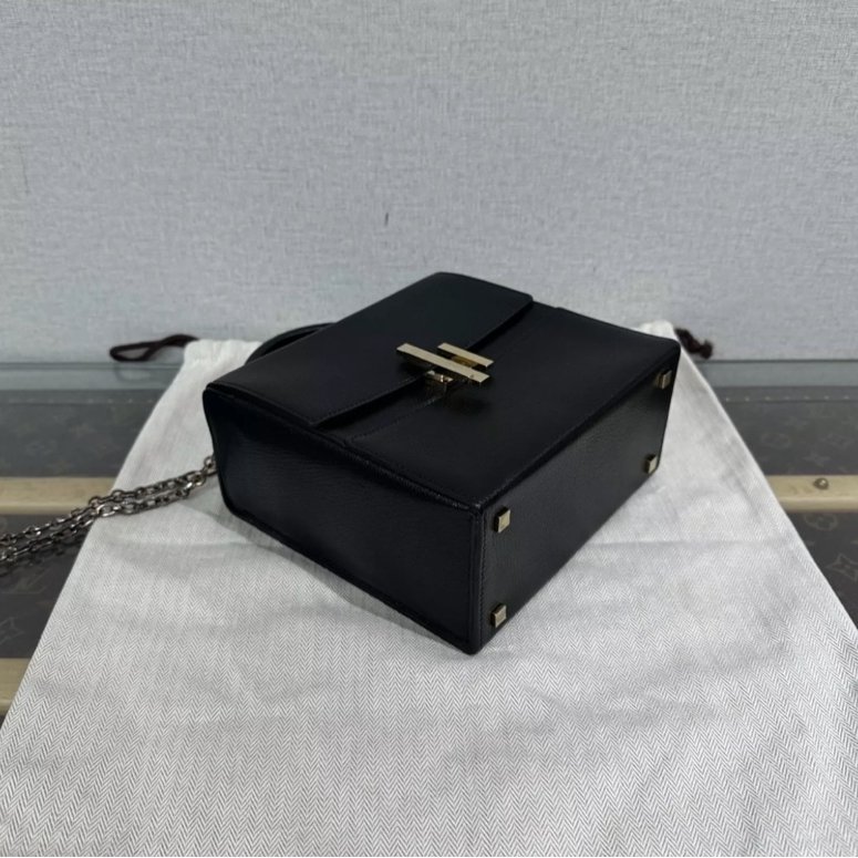 ✨HERMES 黑金 cinhetic秀款手提肩背斜背鏈條包18.5*18 98新配件塵袋-4