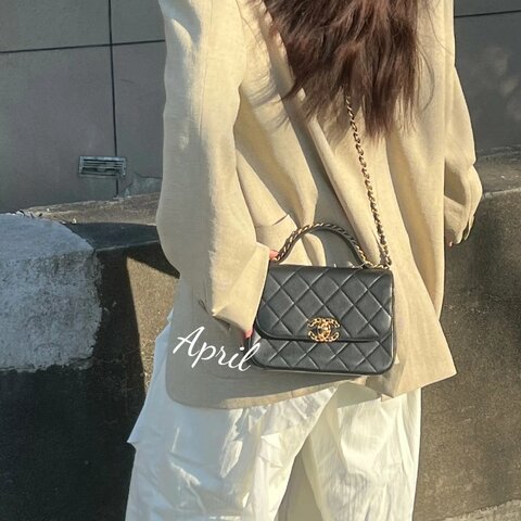 ✨CHANEL 黑金 19bag手提斜背包20*14*6 98新配件塵袋