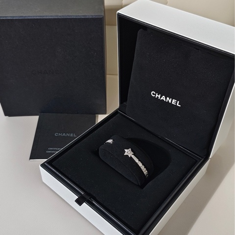 Chanel香奈儿 高级珠宝系列 comete chevron 白金满钻彗星手镯