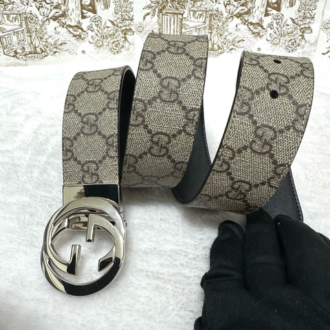 GUCCI  #老花皮帶 #黑皮帶  雙面雙面 老花拼黑牛皮 #雙面皮帶