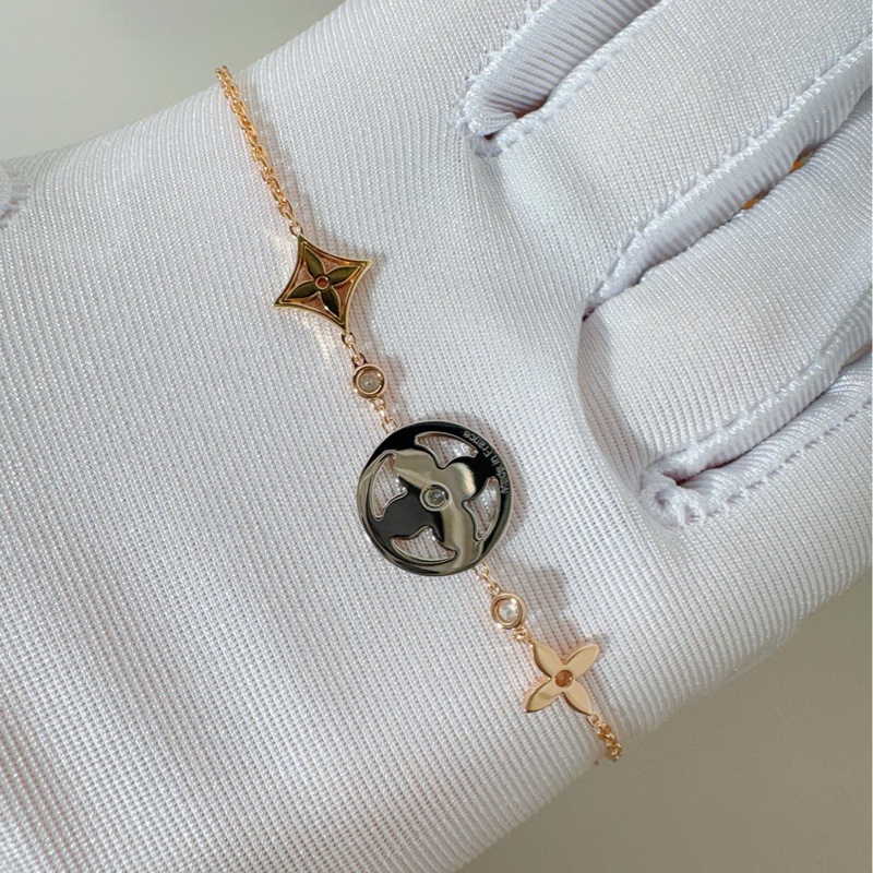 LV路易威登 Idylie blosso 花卉手链-6