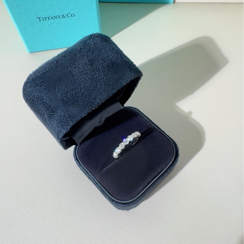 Tiffany蒂芙尼 Forever系列 PT950铂金排钻戒指-2
