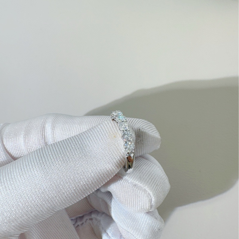 Tiffany蒂芙尼 Forever系列 PT950铂金排钻戒指-5