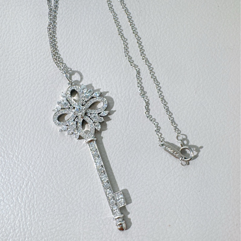 Tiffany蒂芙尼 keys系列 Victoria维多利亚 铂金满钻钥匙项链-6