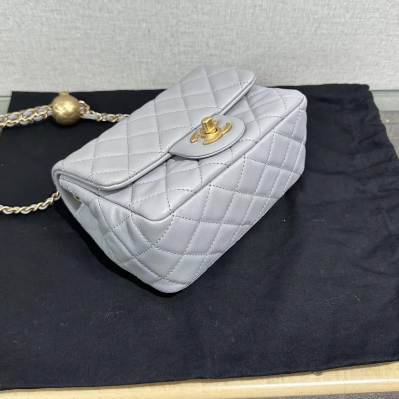 CHANEL 灰金金球方胖子肩背斜背包 18*12*7 全新配件盒子塵袋-2