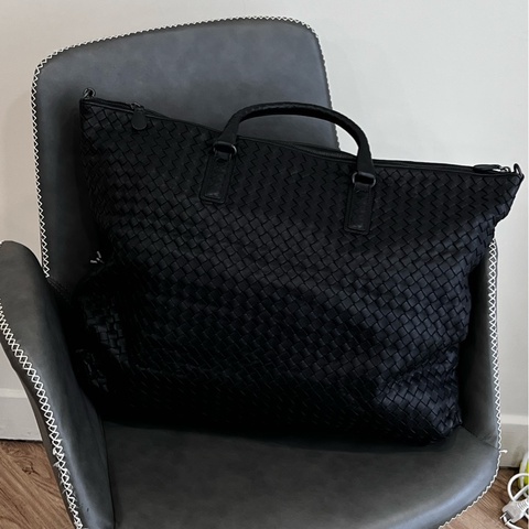 BOTTEGA VENETA 經典編織托特包