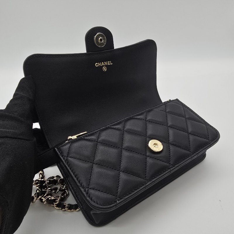 【全新♥️小編實拍📷】CHANEL 香奈兒 24P 黑金MINI HANDLE 口蓋包-11