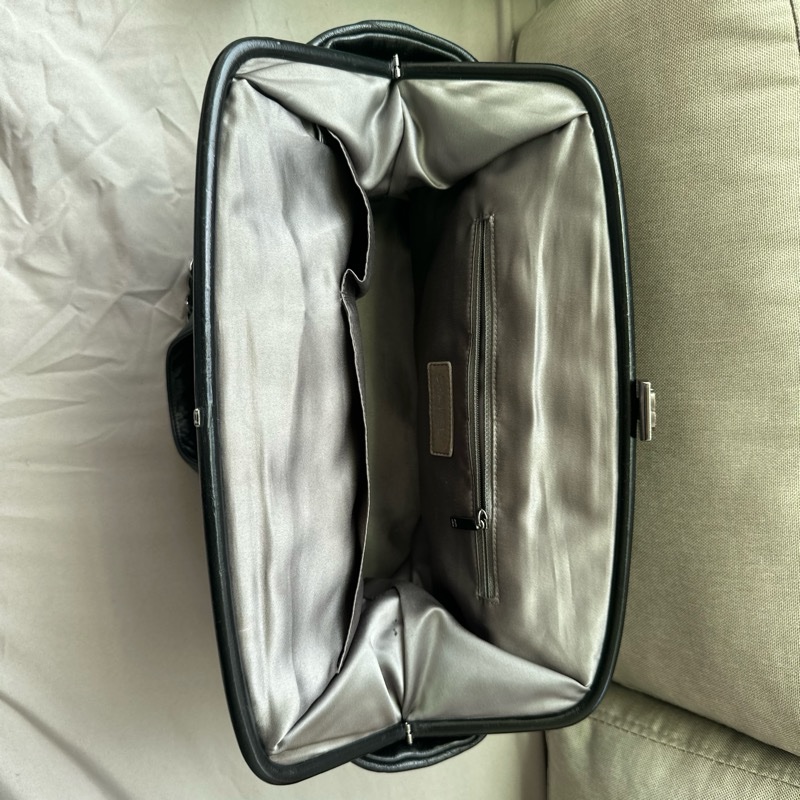 Chanel 香奈兒黑色托特包/泡芙包/機場包/鍊條包/vintage-12