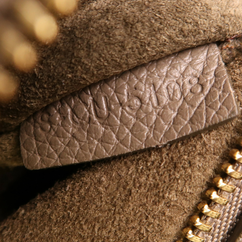 CELINE 牛皮皮革Cabas Phantom肩背袋-12