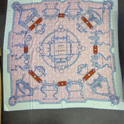 hermes cashmere 140cm x140cm 圍巾