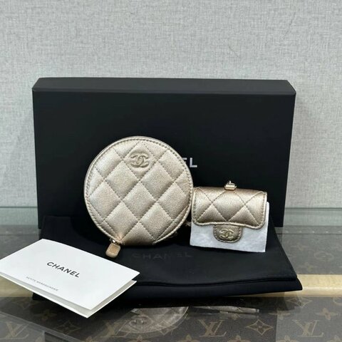 CHANEL vic香檳色金扣子母掛件零錢包10*10*2 全新閒置配件塵袋盒子