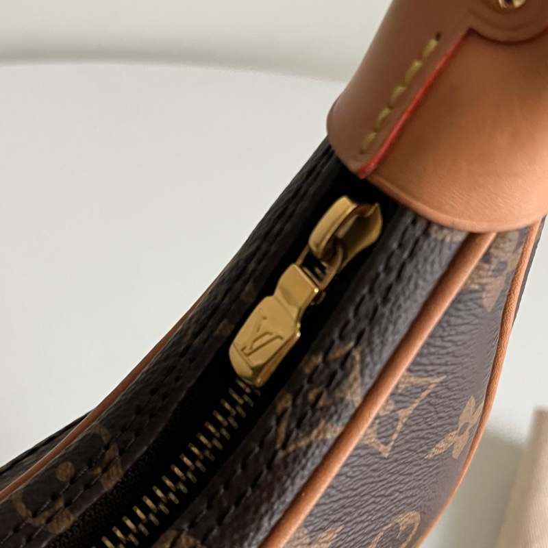 LOUIS VUITTON 月亮包 彎月包（85成新）-3