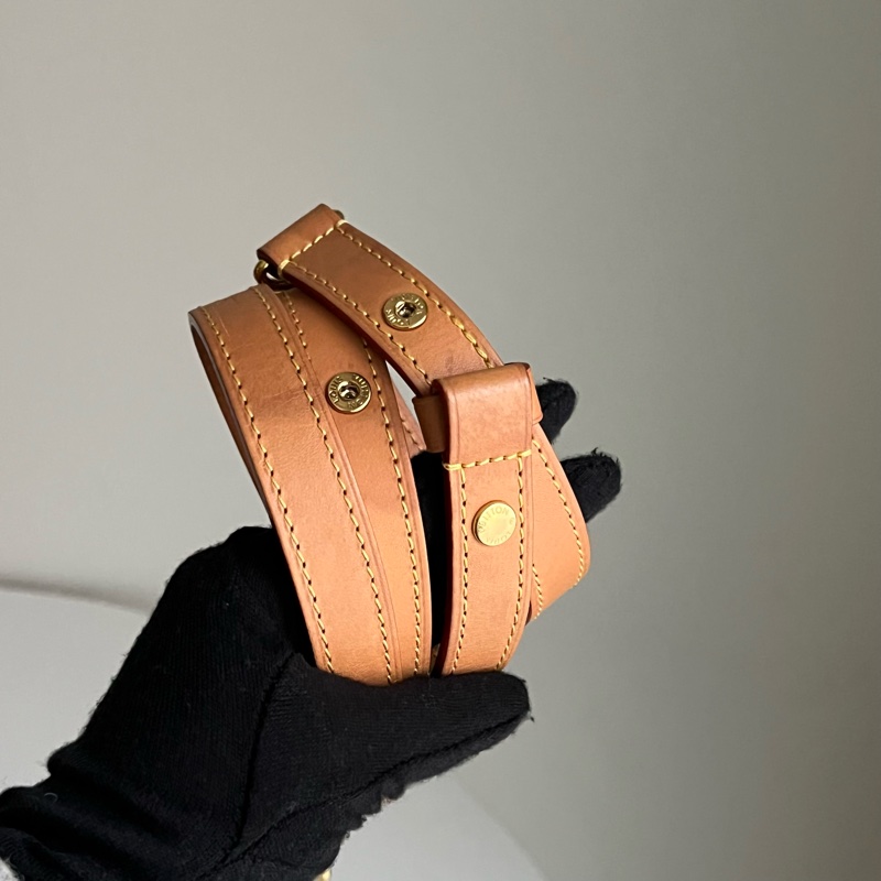 LOUIS VUITTON 月亮包 彎月包（85成新）-54