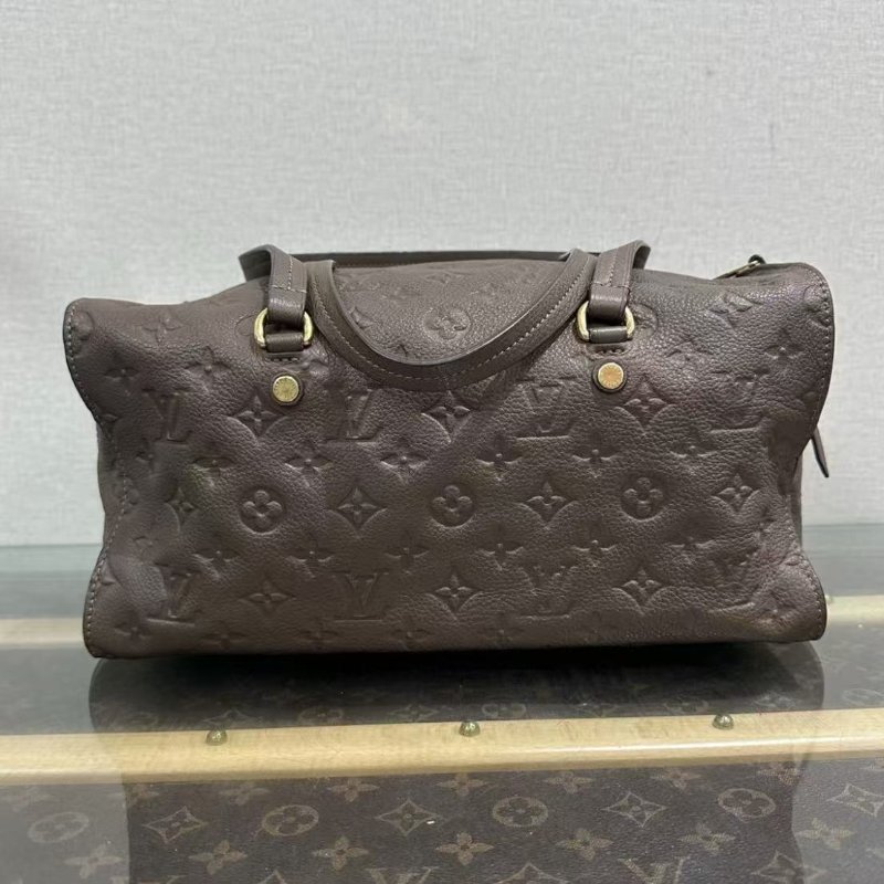 ✨LV 棕色金扣牛皮壓花手提肩背包 33*21*17 98新配件塵袋-1