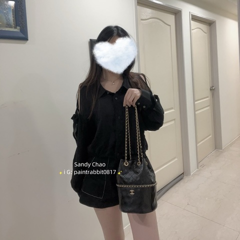 ෆ Chanel 25C 穿皮鍊小水桶