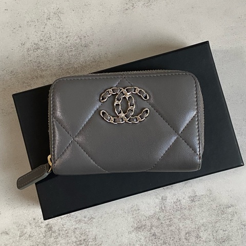 Chanel 19系列 短夾零錢包 晶片款