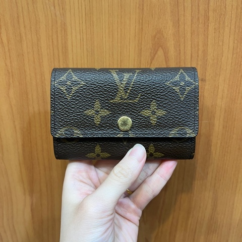 LV 原花金釦6匙鑰匙包M62630