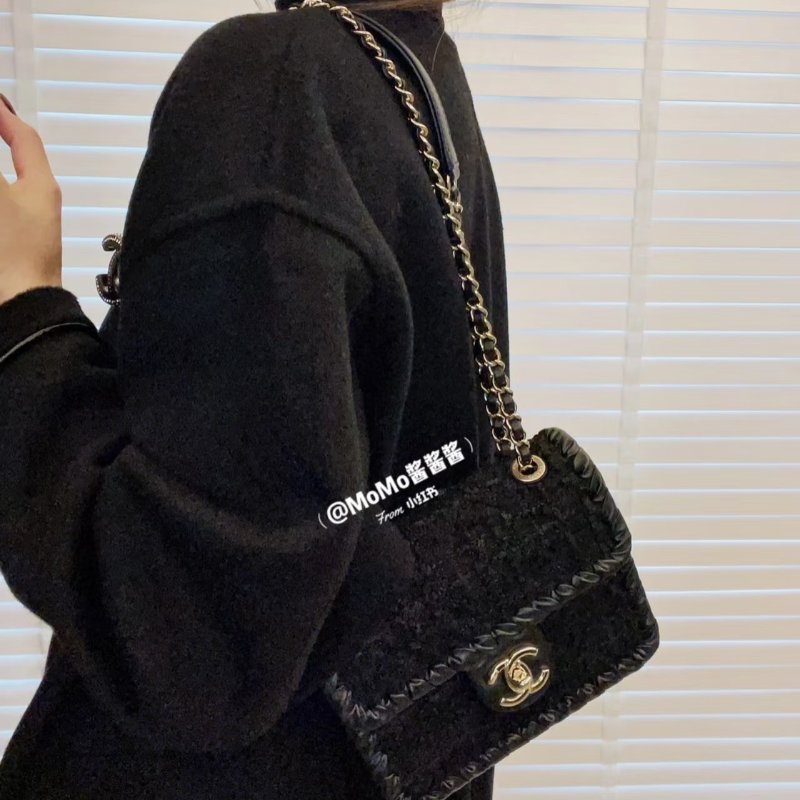 CHANEL 22C滾邊粗毛呢豆腐包 - 小號黑金-1