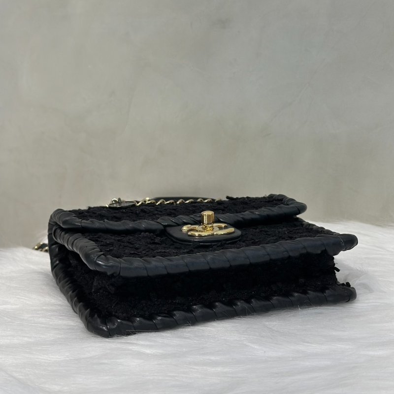 CHANEL 22C滾邊粗毛呢豆腐包 - 小號黑金-4