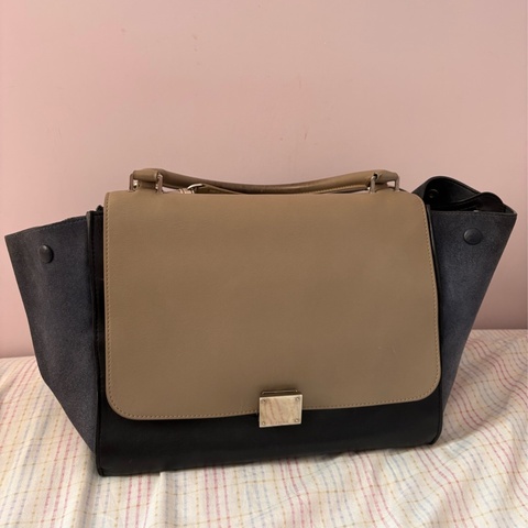 Celine trapeze medium