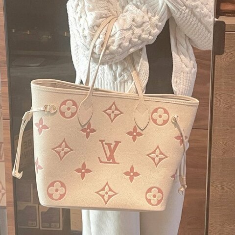 Lv neverfull 草莓牛奶 中號托特包 全新帶膜 配件塵袋盒子