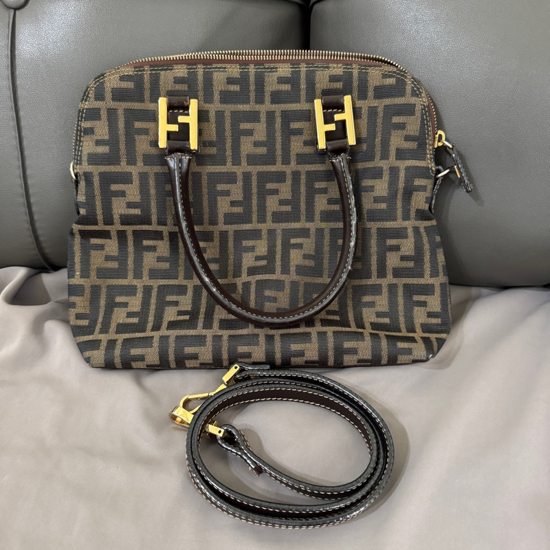 Fendi 老花貝殼手提肩背兩用包（咖）/兩用包/肩背包/手提包/貝殼包-0