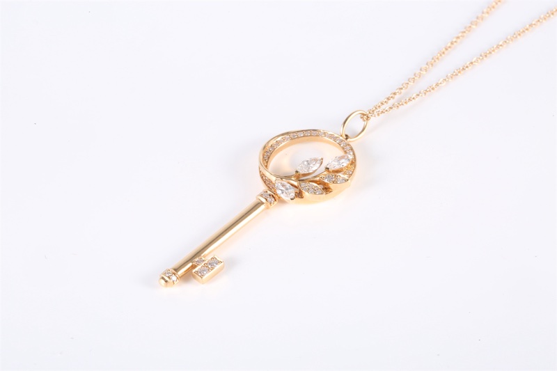 TIFFANY&CO(蒂芙尼)  18K玫瑰金 鑽石 玫瑰金 藤蔓鑰匙項鏈 18K-1