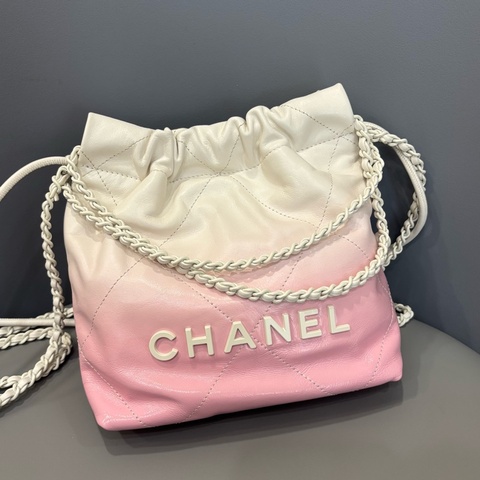 Chanel白粉漸層Mini22Bag