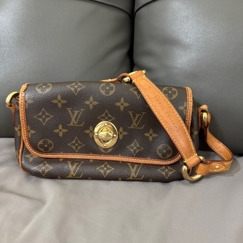 Louis Vuitton 路易威登 M40078 PM shoulder bag 金豆單肩包/金扣單肩包 粗用包