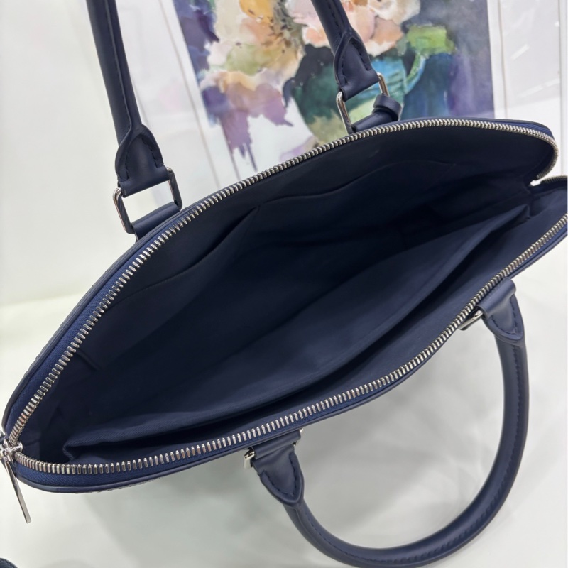 LV Takeoff系列深藍色牛皮公文包 尺寸:39*29*7cm 芯片款-7