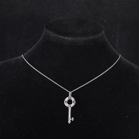 TIFFANY&CO(蒂芙尼)  18K白金 鑽石 白金 羅馬數字 四鑽 鑰匙 18K