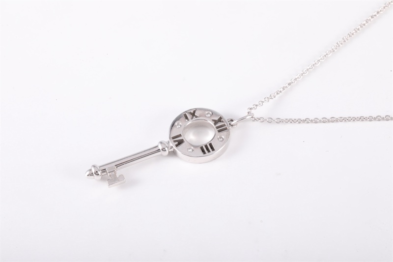 TIFFANY&CO(蒂芙尼) 18K白金 鑽石 白金 羅馬數字 四鑽 鑰匙 18K-1