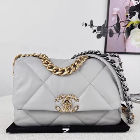Chanel 香奈兒19bag/肩背包/灰色金釦/98新美品（芯片款）