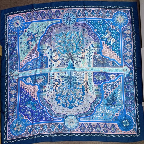 Hermes 140cm x 140” cm 羊絨圍巾