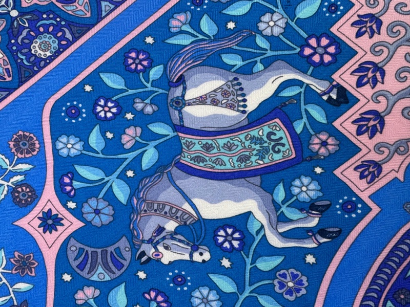 Hermes 140cm x 140” cm 羊絨圍巾-3